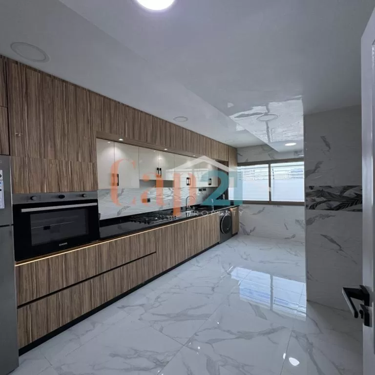 Tanger, Malabata : appartement en location longue durée