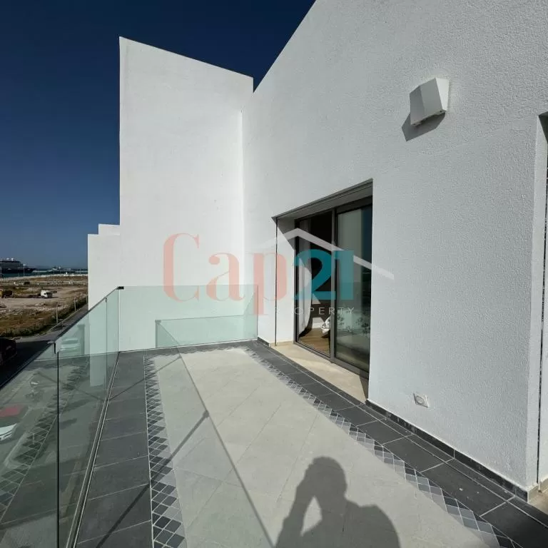 Trés bel appartement à louer, Marina de Tanger