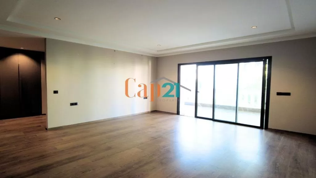 Appartement VIDE à louer longue durée à BOUBANA Tanger