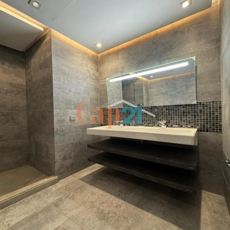 https://www.cap-property.com/annonces/RA.26031_18.webp