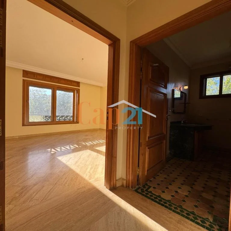 https://www.cap-property.com/annonces/RA.26040_27.webp