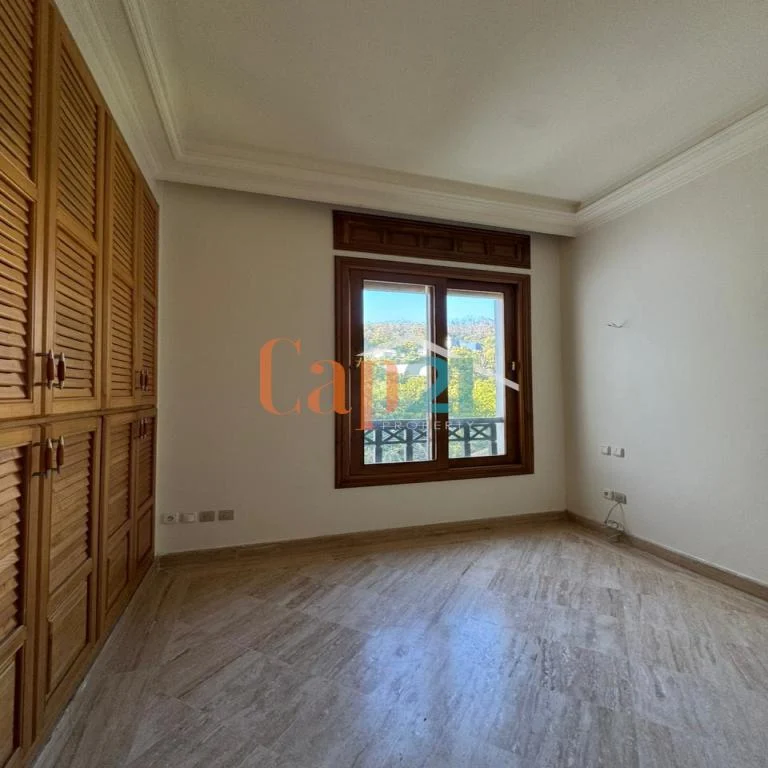 https://www.cap-property.com/annonces/RA.26040_30.webp