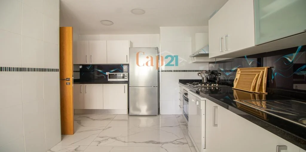 Location d'un bel appartement avec piscine à Tanger City Center