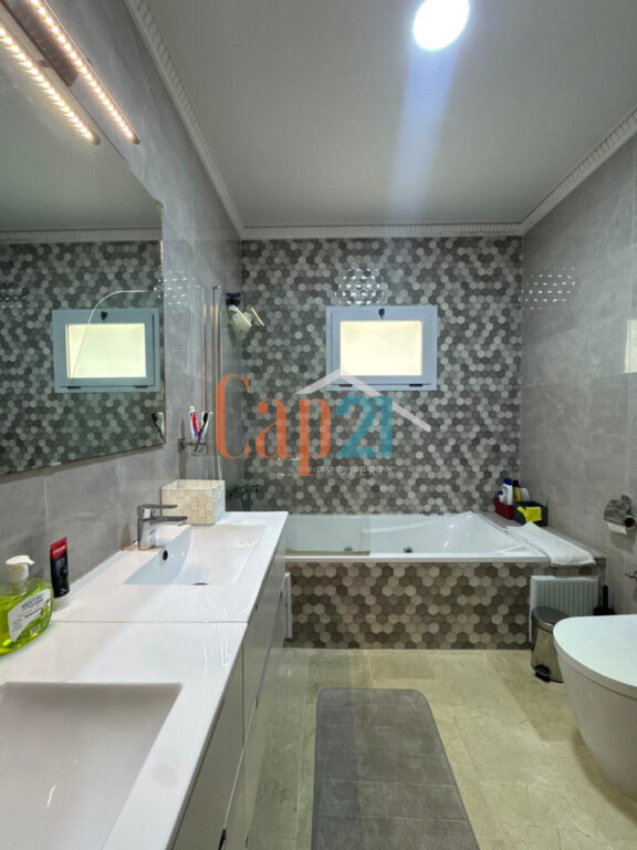 Bel Appartement à louer BOUBANA - Tanger