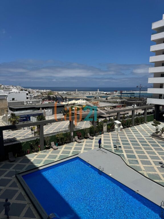 Appartement meublé résidence de luxe avec piscine