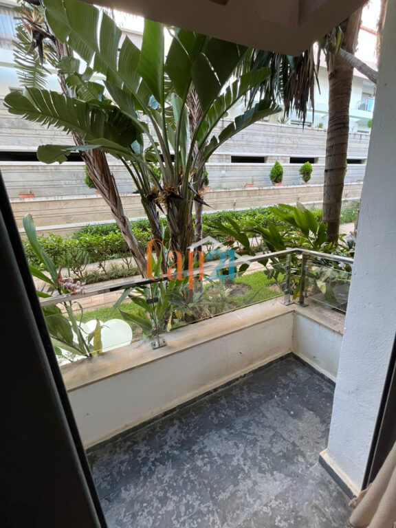 Appartement meublé avec jardin et piscine à louer