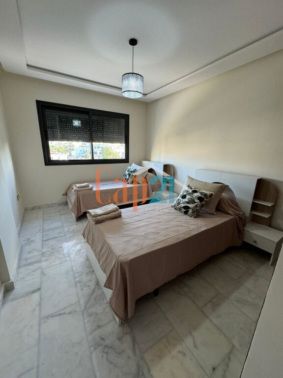 Location d'un bel appartement meublé à Place Mozar