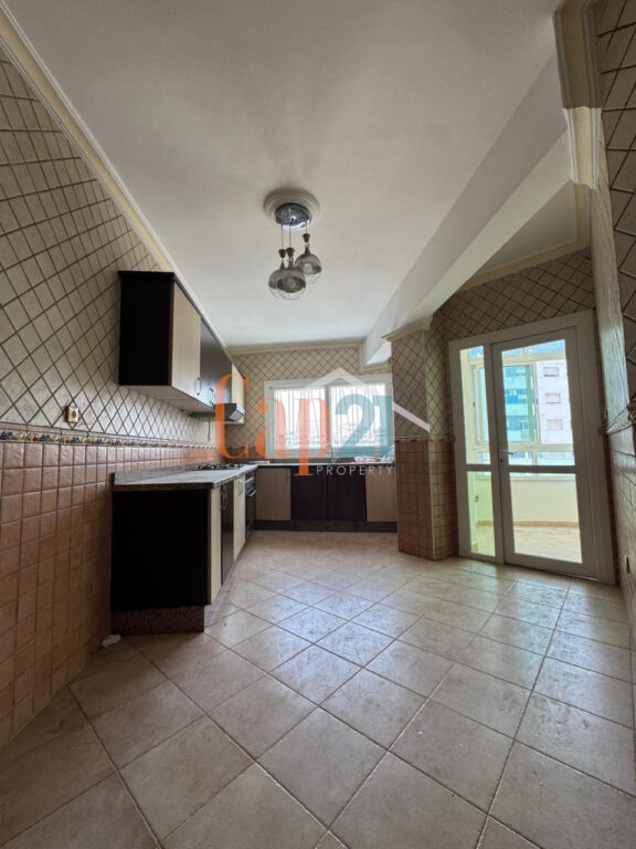 Location appartement vide spacieux à Riad Tetouan