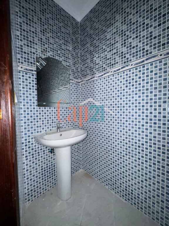 Location appartement vide spacieux à Riad Tetouan