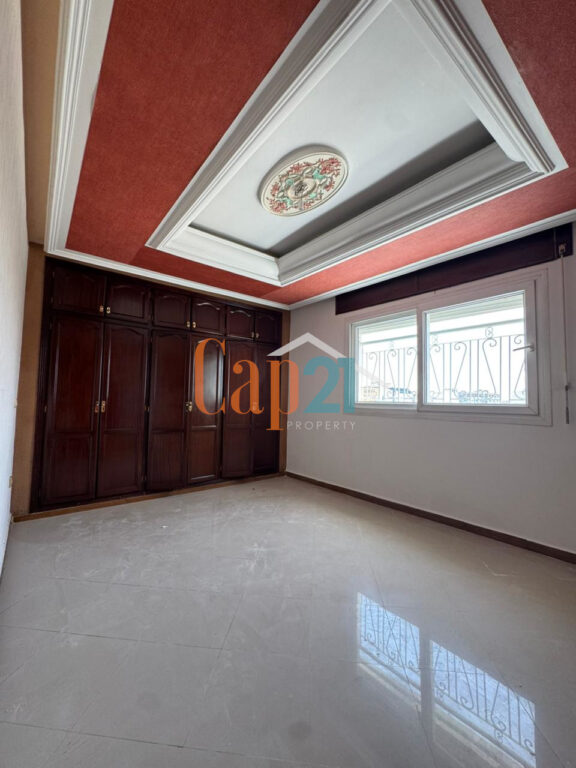 Location appartement vide spacieux à Riad Tetouan