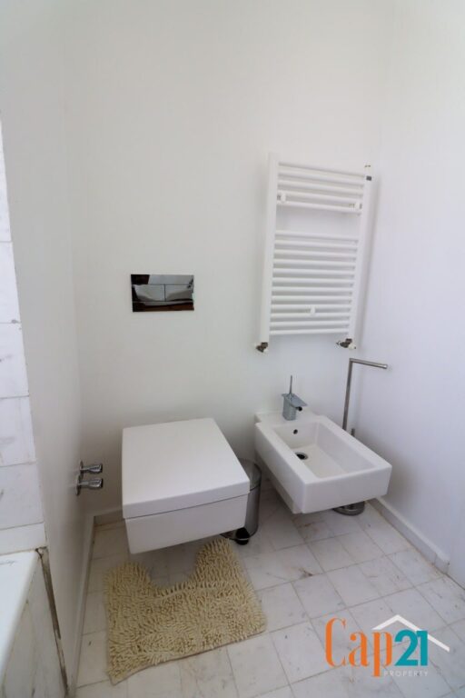 Magnifique appartement avec vue mer et Pisicne