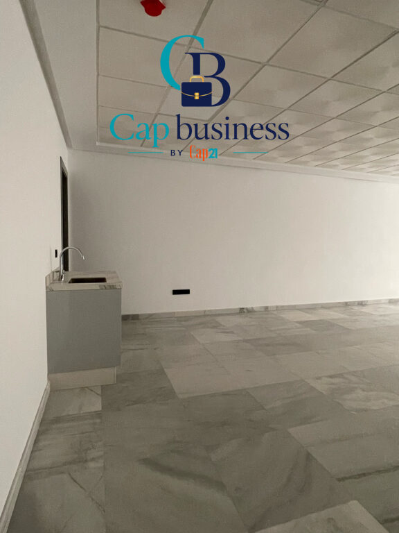 BUREAU NEUF À LOUER – SECTEUR RIAD TÉTOUAN