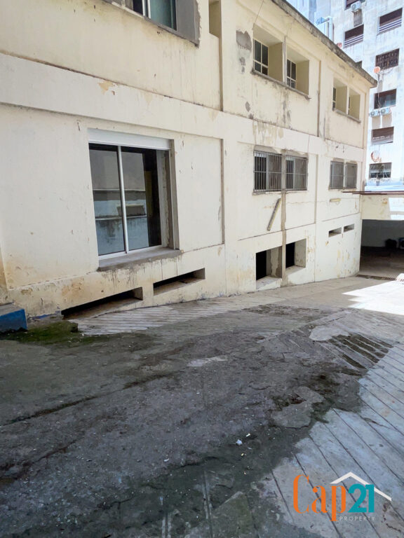Local commercial d’exception à louer au cœur du centre-ville de Tanger.
