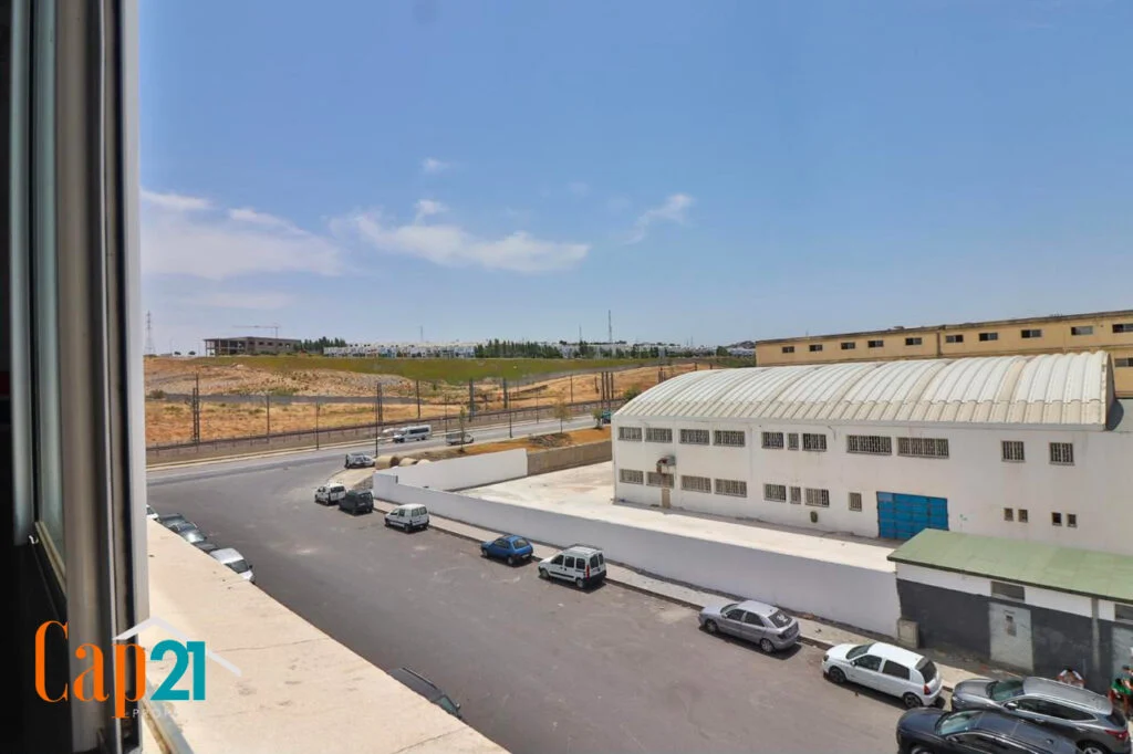 Usine de confection à louer – Zone Industrielle Majd/ Tanger