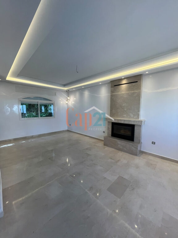 Villa 4Ch moderne vide à louer à Boubana