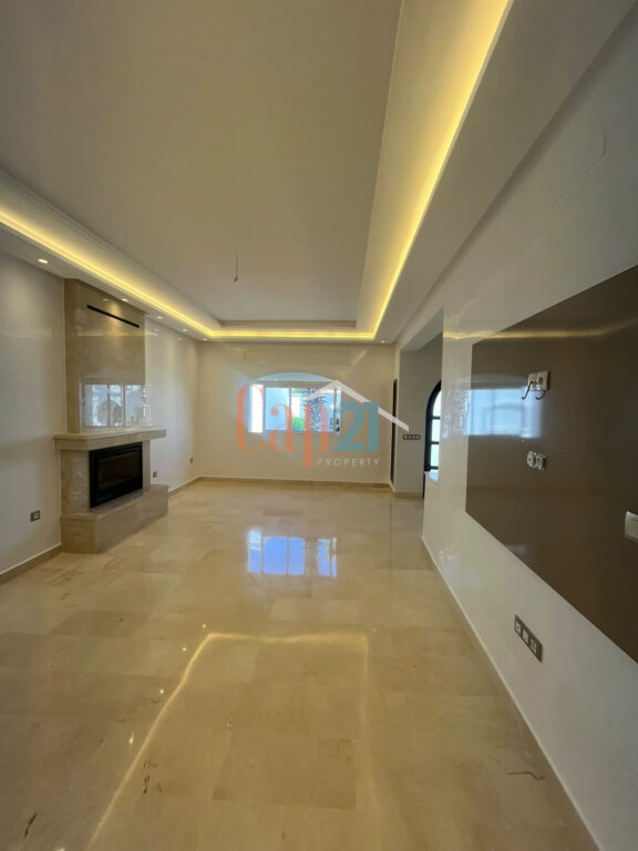 Villa 4Ch moderne vide à louer à Boubana