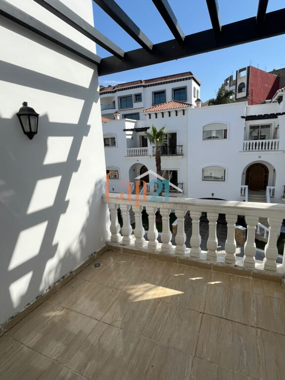 Villa 5Ch moderne vide à louer à Boubana