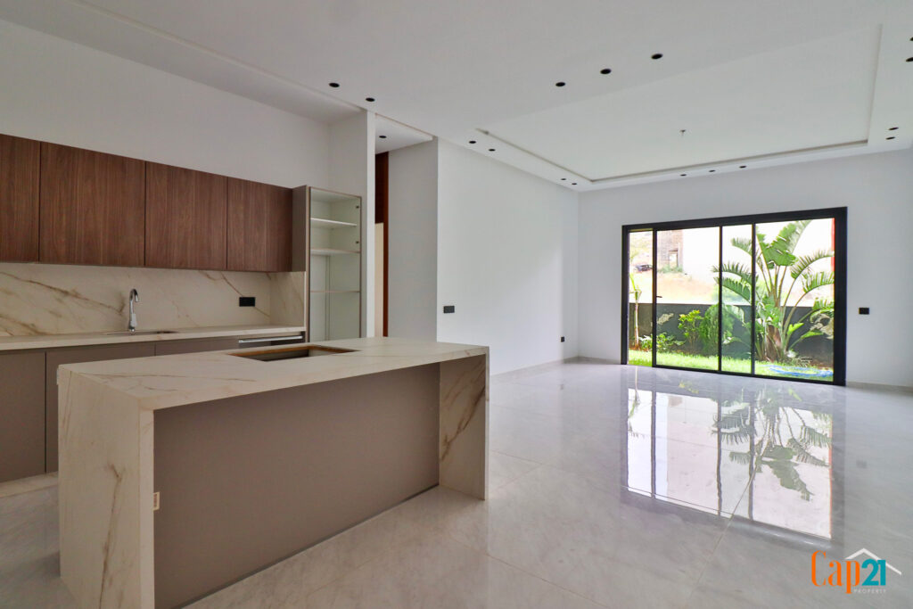 Appartement avec jolie jardin à Malabata hills