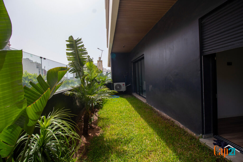 Appartement avec jolie jardin à Malabata hills