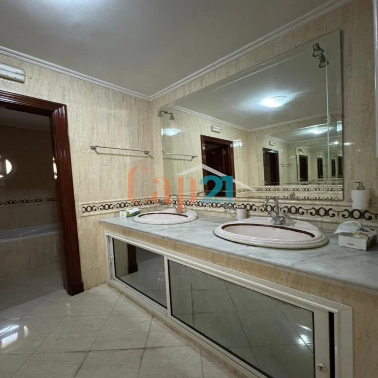 https://www.cap-property.com/annonces/SV.26041_14.webp
